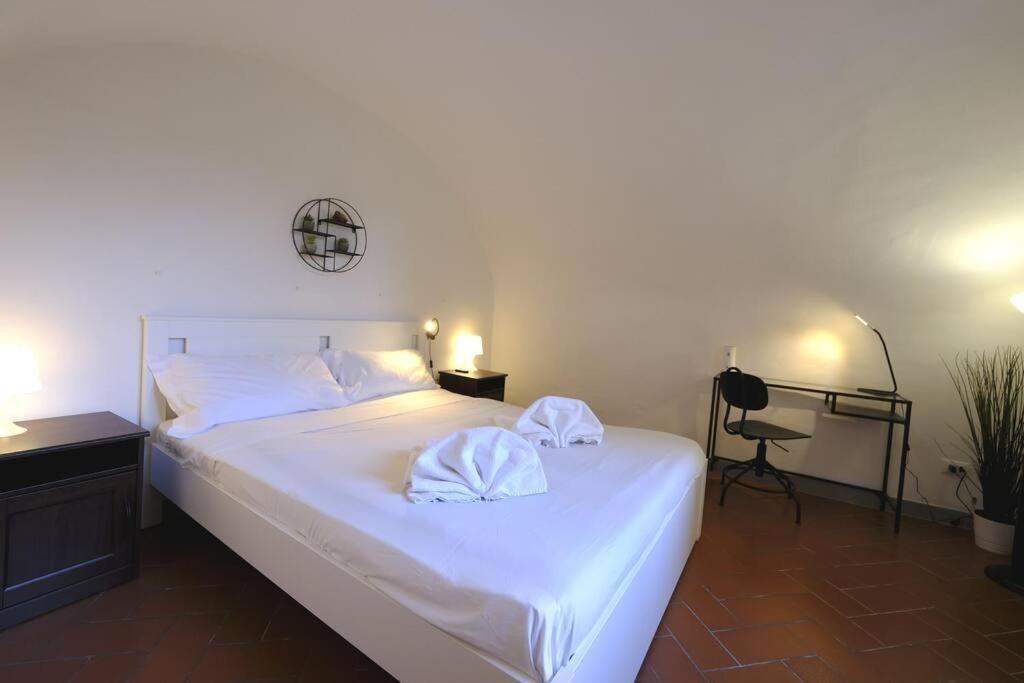 Costasangiorgio 2bdr 2bth Florencia