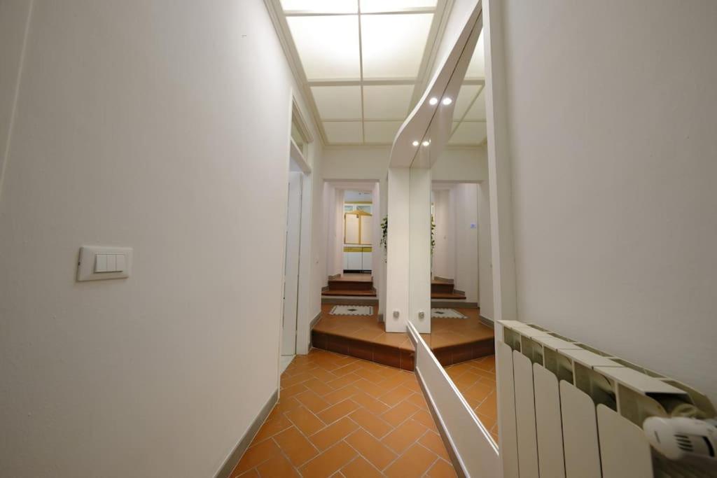 Costasangiorgio 2bdr 2bth Apartamento